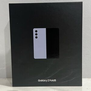 Samsung Galaxy Z Fold 5